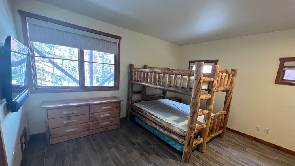 Queen Bunk Beds with Trundle Bed